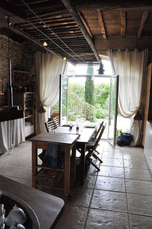 Chambre D'Hotes La Noue Saint-Pierre-la-Palud Exteriör bild