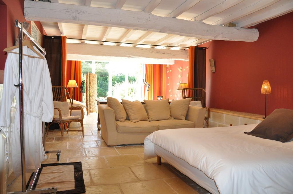 Chambre D'Hotes La Noue Saint-Pierre-la-Palud Exteriör bild